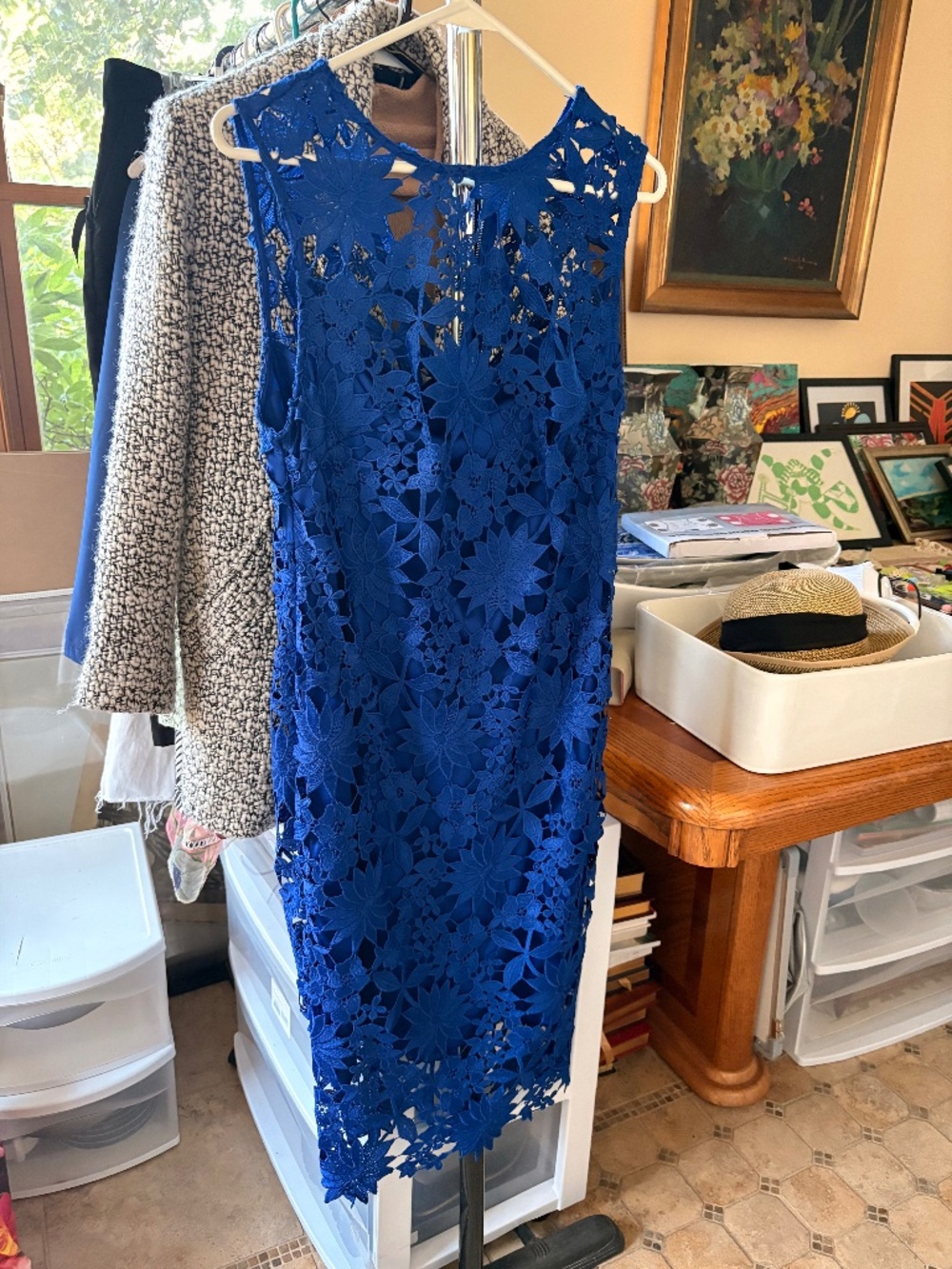 Calvin Klein Women's Blue Floral Knee Sheath Lace Length Dress 12 Regular